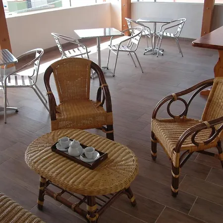 לינה וארוחת בוקר La Terrazza 3*
