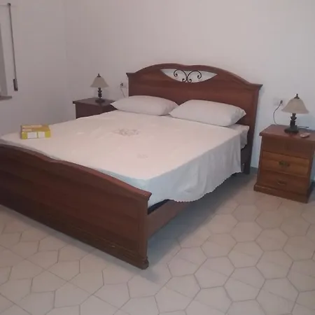 Bed & Breakfast La Terrazza La Caletta