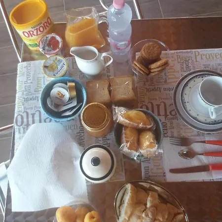 La Terrazza Alojamento de Acomodação e Pequeno-almoço 3*